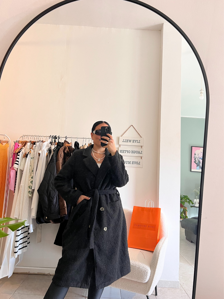 Neta Coat Black